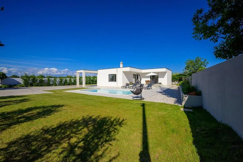 Villa Botanica By Istrialux Medulin