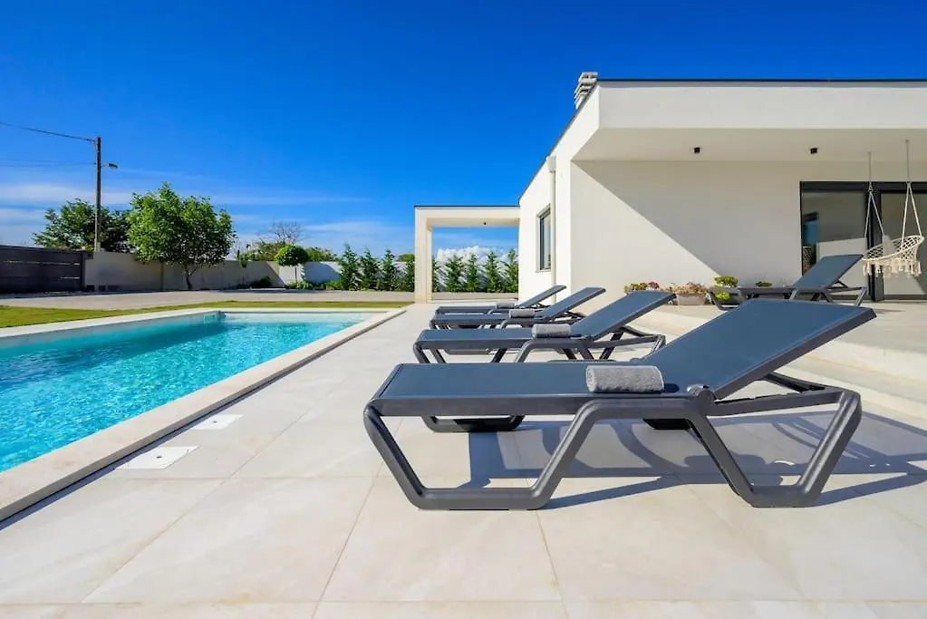 Villa Botanica By Istrialux Medulin 0*,  Croatia